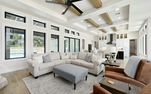 Interior Standard Features